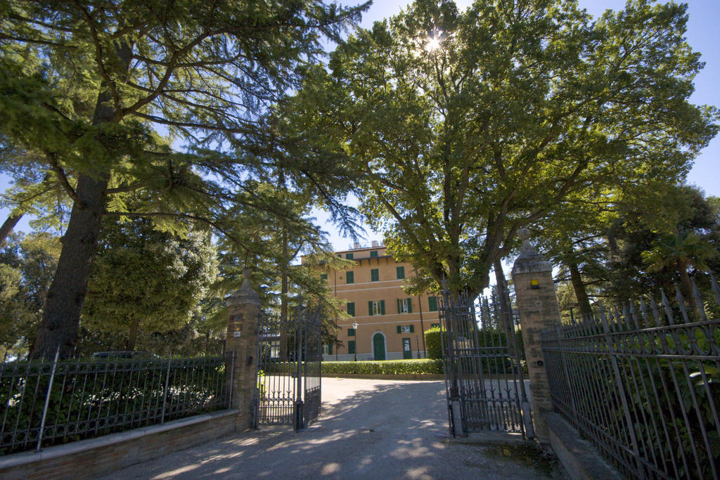 Hotel Villa Verdefiore Appignano  Eksteriør billede